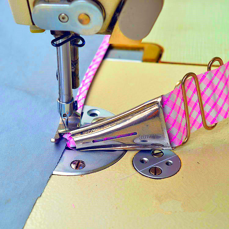 オーバーロックフォルダー テープサイズ 20mm-50mm  - Binding Tape Bias のレビューと価格