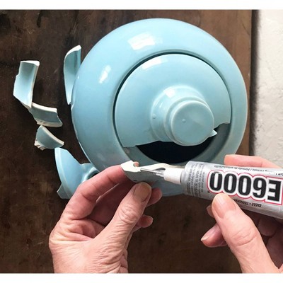 クリアクラフト接着剤 1液量オンス 精密チップ付き 防水永久 - Fabric Glue Bond のレビューと価格