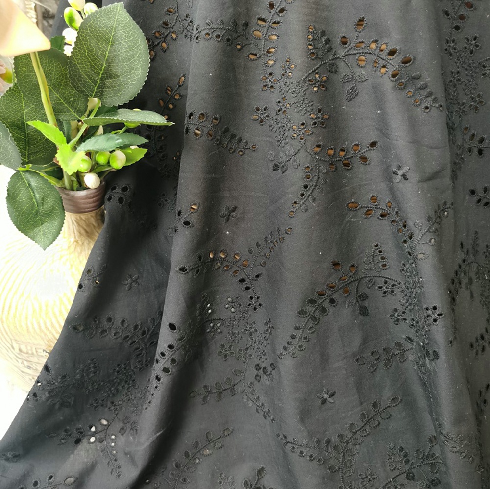 高品質の黒の透かし彫り刺繍花柄レース生地、綿100%のアイレ - Sewing Eyelet Fabric のレビューと価格