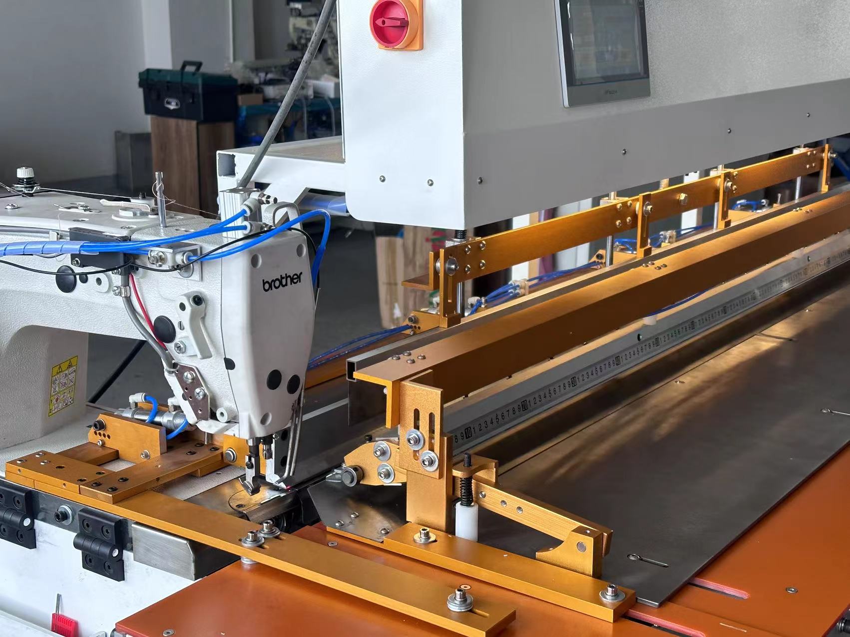 ST 3000-1400ヘビーデューティーミシン価格 自動ピ - Sewing Machine Fabric のレビューと価格