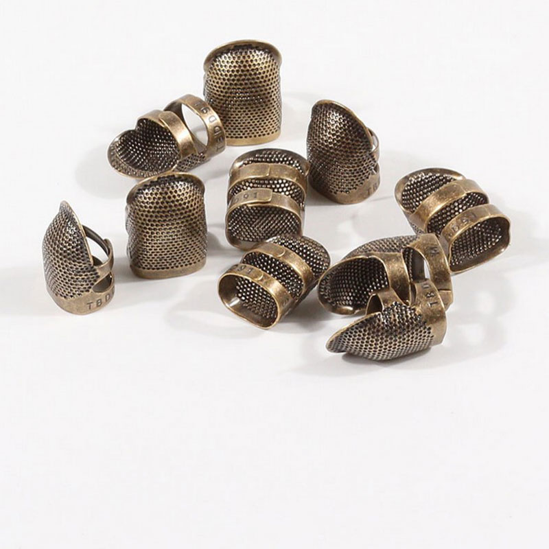 【HMA】裁縫指ぬき 指保護リング 勤勉な針仕事用 金属製  - Sewing Thimble Metal のレビューと価格